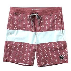 Roark Men’s Revival Chiller Blue Stripe Board Shorts Size 38